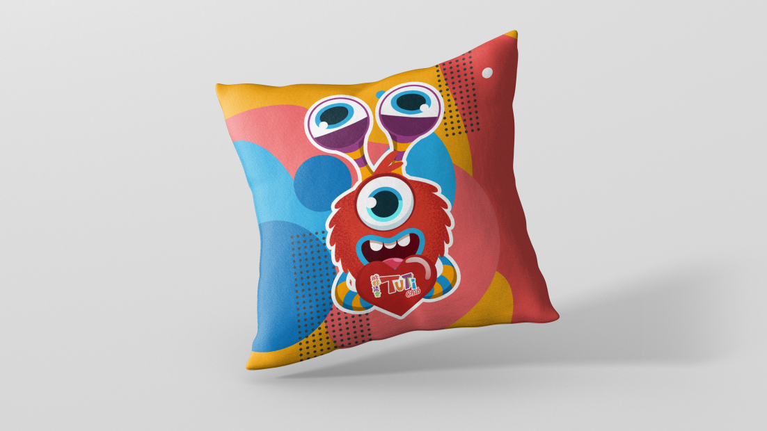 square_pillow_mockup_frontview_2